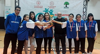 SANKO OKULLARI BASKETBOL TAKIMI İL İKİNCİSİ OLDU