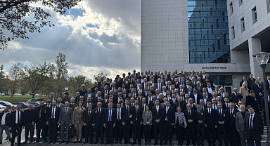 MHP LİDERİ BAHÇELİ: “ONUN BUNUN SIRTINDAN GEÇİNEN KENELER BİZİ ANLAYAMAZ”